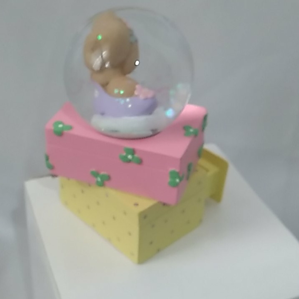 Precious Moments water globe - Picture 6 of 9